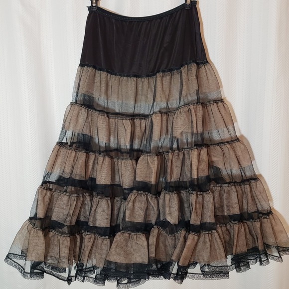 Vintage Fantasy Lingerie S Tiered Underskirt Black, Pink Tulle Unlined Petticoat - Picture 2 of 7